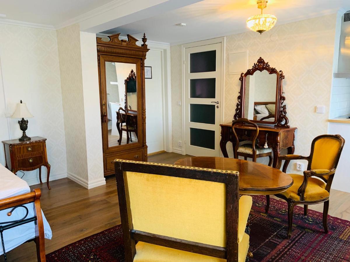 Herrgardshotellet i Laxå Exteriör bild